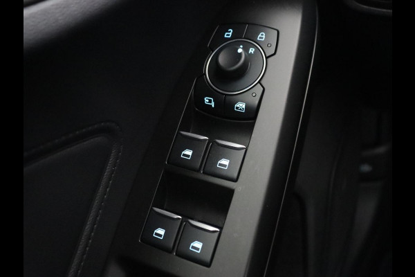 Ford Focus 1.0 EcoBoost Hybrid Titanium | Origineel NL | Carplay | Keyless | Navigatie | Climate control | Cruise control | Bluetooth | Full LED | Parkeerhulp | 38.100km NAP