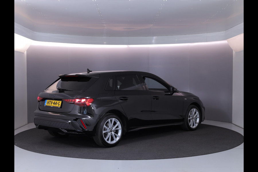 Audi A3 Sportback 40 TFSI e S edition 204 pk S-tronic | Verlengde garantie | Navigatie | Parkeersensoren (Park assist) | Achteruitrijcamera | Stoelverwarming | S-Line |