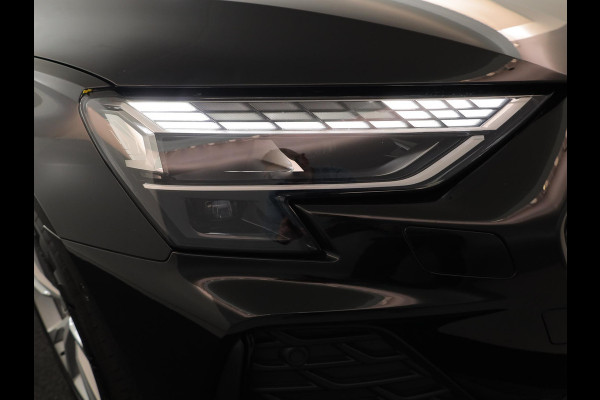 Audi A3 Sportback 40 TFSI e S edition 204 pk S-tronic | Verlengde garantie | Navigatie | Parkeersensoren (Park assist) | Achteruitrijcamera | Stoelverwarming | S-Line |