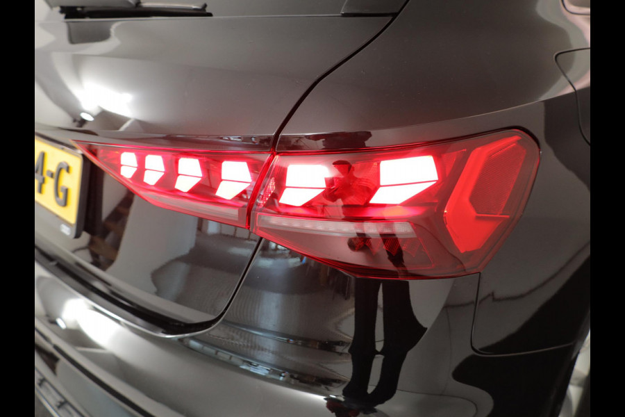 Audi A3 Sportback 40 TFSI e S edition 204 pk S-tronic | Verlengde garantie | Navigatie | Parkeersensoren (Park assist) | Achteruitrijcamera | Stoelverwarming | S-Line |