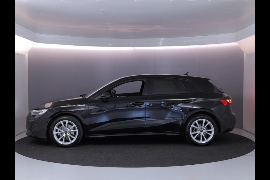 Audi A3 Sportback 40 TFSI e S edition 204 pk S-tronic | Verlengde garantie | Navigatie | Parkeersensoren (Park assist) | Achteruitrijcamera | Stoelverwarming | S-Line |