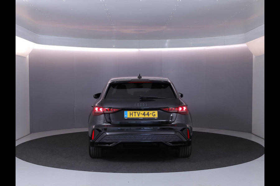 Audi A3 Sportback 40 TFSI e S edition 204 pk S-tronic | Verlengde garantie | Navigatie | Parkeersensoren (Park assist) | Achteruitrijcamera | Stoelverwarming | S-Line |