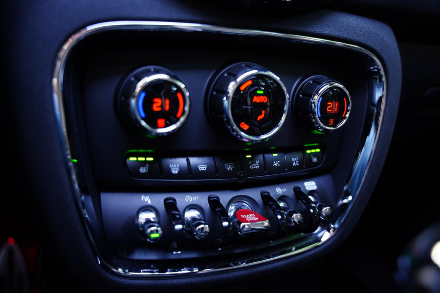 MINI Clubman 2.0 JCW ALL4 John Cooper Works / Panoramadak / Harman Kardon