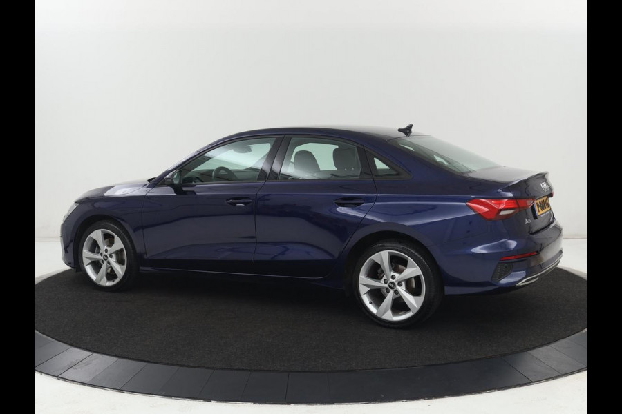 Audi A3 30 TFSI Advanced edition | Stoelverwarming | Adaptive cruise | Keyless | Camera | Carplay | Audi Sound | Full LED | Climate control | Virtual Cockpit | Parkeerhulp