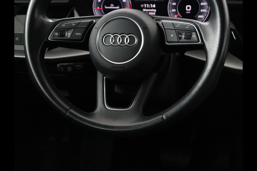 Audi A3 30 TFSI Advanced edition | Stoelverwarming | Adaptive cruise | Keyless | Camera | Carplay | Audi Sound | Full LED | Climate control | Virtual Cockpit | Parkeerhulp