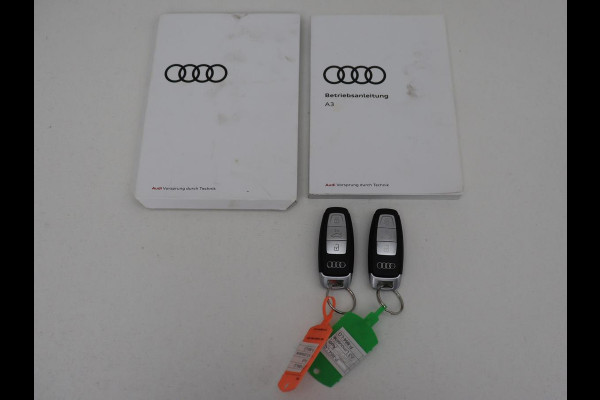 Audi A3 30 TFSI Advanced edition | Stoelverwarming | Adaptive cruise | Keyless | Camera | Carplay | Audi Sound | Full LED | Climate control | Virtual Cockpit | Parkeerhulp