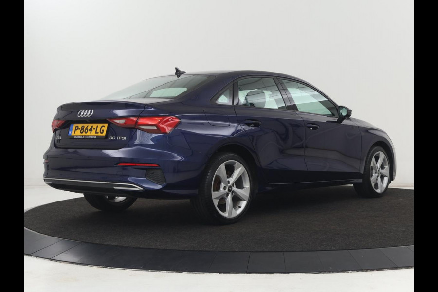 Audi A3 30 TFSI Advanced edition | Stoelverwarming | Adaptive cruise | Keyless | Camera | Carplay | Audi Sound | Full LED | Climate control | Virtual Cockpit | Parkeerhulp