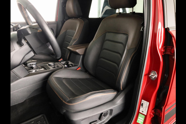 Volkswagen Amarok 3.0 TDI 4Motion Single cab Pan Americana 240 PK Automaat | Lederen bekleding | Trekhaak | Rolhoes |