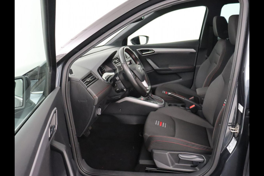 Seat Arona 1.0 TSI FR Intense | Carplay | Beats Pack | Adaptive cruise | Keyless | Full LED | Camera | Navigatie | Climate control | Bluetooth | Parkeerhulp | Getint glas