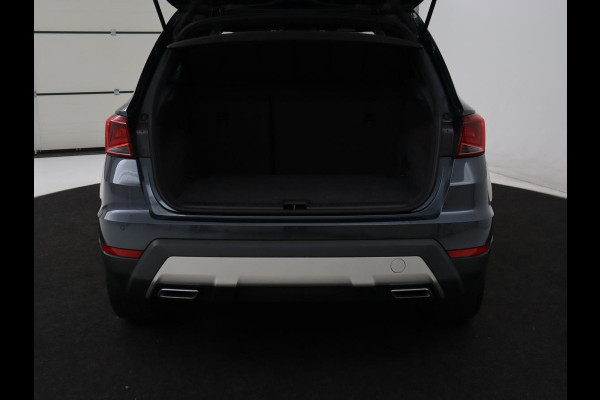 Seat Arona 1.0 TSI FR Intense | Carplay | Beats Pack | Adaptive cruise | Keyless | Full LED | Camera | Navigatie | Climate control | Bluetooth | Parkeerhulp | Getint glas