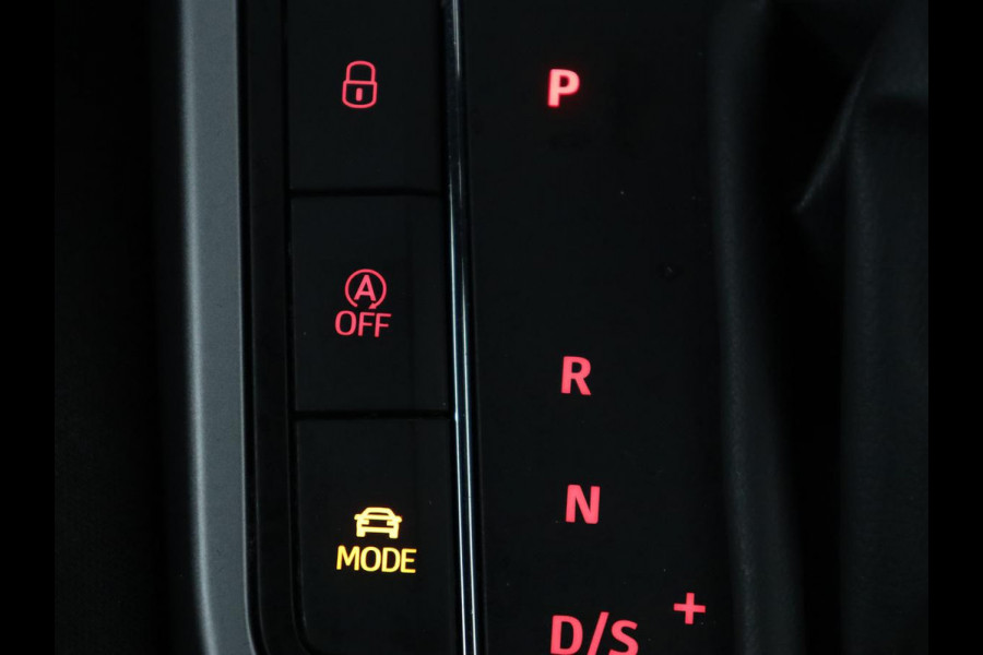 Seat Arona 1.0 TSI FR Intense | Carplay | Beats Pack | Adaptive cruise | Keyless | Full LED | Camera | Navigatie | Climate control | Bluetooth | Parkeerhulp | Getint glas