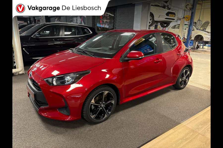 Toyota Yaris 1.5 Hybrid 115 Active/navi/camera/clima/cruisec/dealer onderhouden