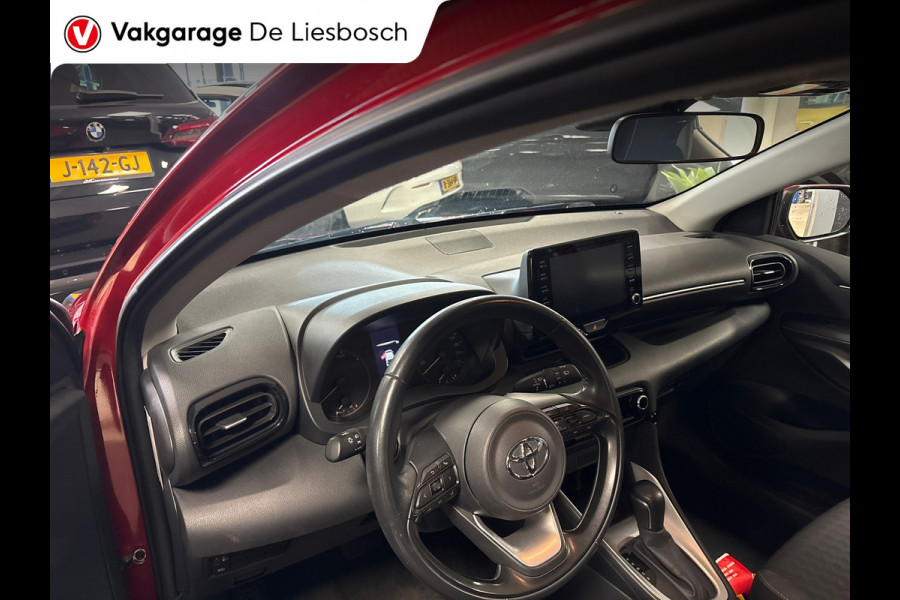 Toyota Yaris 1.5 Hybrid 115 Active/navi/camera/clima/cruisec/dealer onderhouden