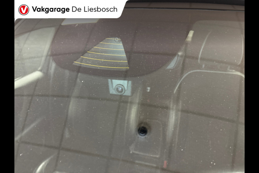 Volvo XC40 1.5 T3 R-Design/leer/harman kardon/weg klapbare trekhaak/stoelverw