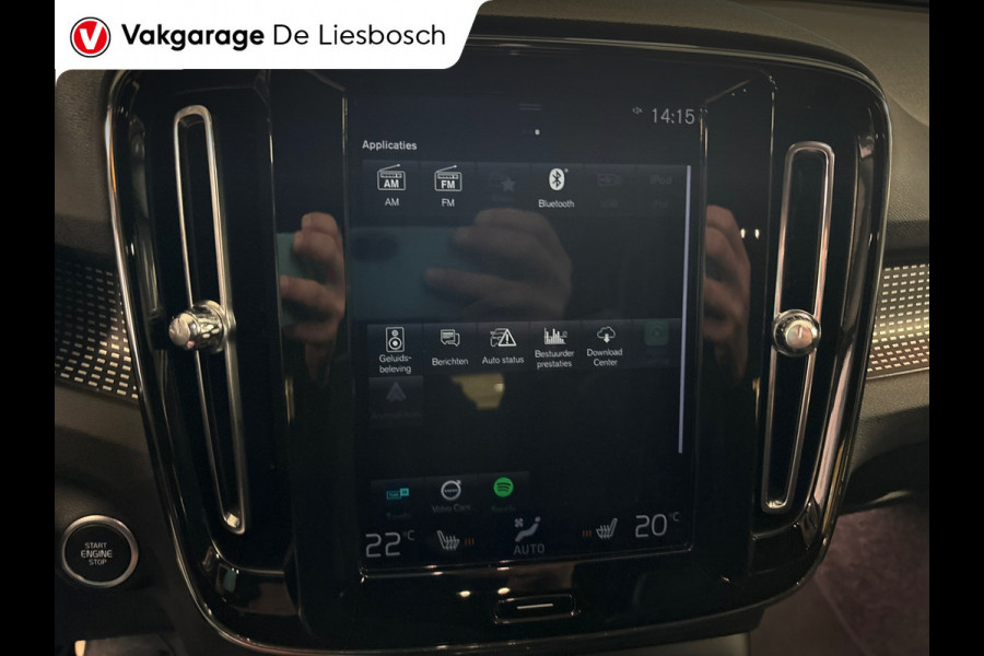 Volvo XC40 1.5 T3 R-Design/leer/harman kardon/weg klapbare trekhaak/stoelverw