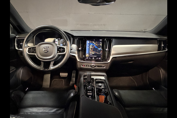Volvo V90 2.0 B4 R-Design | Panoramadak | Elektr. trekhaak | Head-Up | Camera | Harman Kardon | Adaptive cruise | Dealer onderhouden