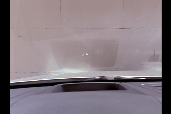 Volvo V90 2.0 B4 R-Design | Panoramadak | Elektr. trekhaak | Head-Up | Camera | Harman Kardon | Adaptive cruise | Dealer onderhouden