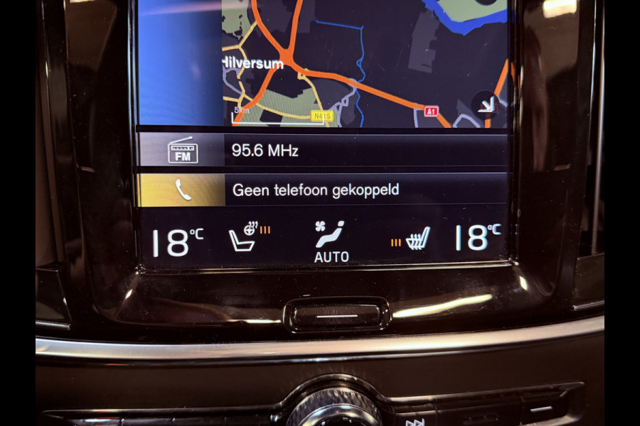 Volvo V90 2.0 B4 R-Design | Panoramadak | Elektr. trekhaak | Head-Up | Camera | Harman Kardon | Adaptive cruise | Dealer onderhouden