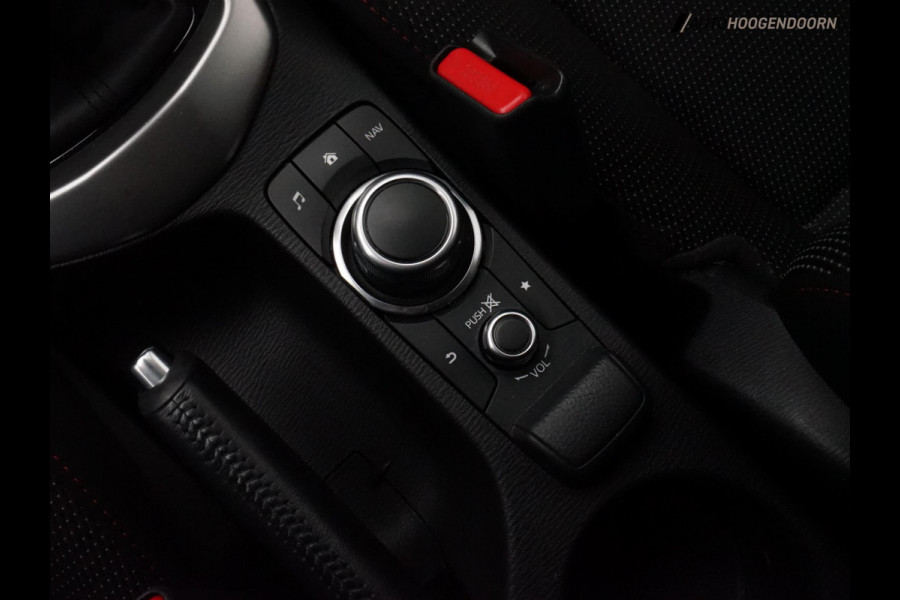 Mazda 2 1.5 Skyactiv-G Sportive (APPLE CARPLAY,ACHTERUITRIJCAMERA,LANE ASSIST,LM-VELGEN,AIRCO,CRUISE,SPORTSTOELEN,LED,TOPCONDITIE)