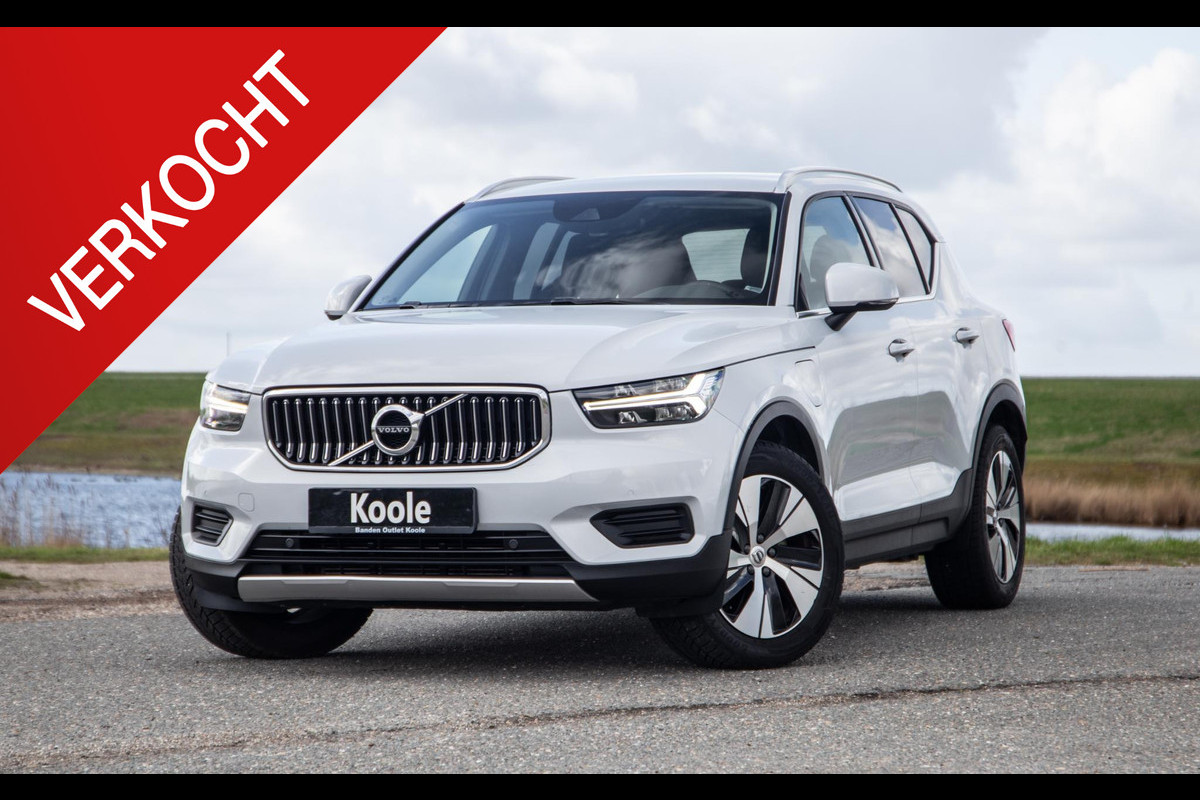 Volvo XC40 1.5 T4 Recharge Inscription AUTOMAAT / PLUG IN HYBRID / NAVI / STOELVERWARMING / CAMERA