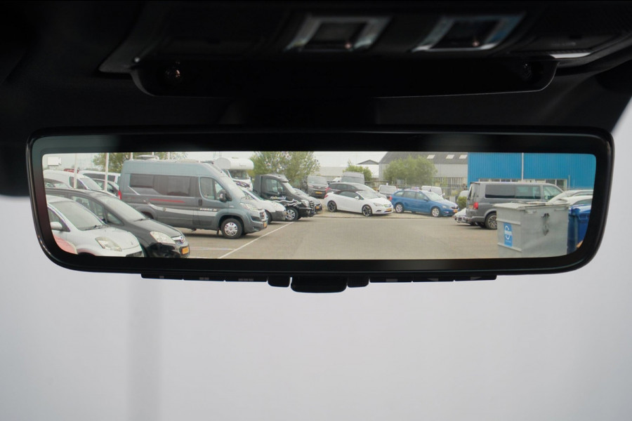 Land Rover Defender 110 5.0 P525 110 V8 / Pano / Trekhaak / Head-Up / Meridian Audio / 360 Camera / Compleet!