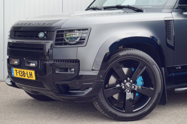 Land Rover Defender 110 5.0 P525 110 V8 / Pano / Trekhaak / Head-Up / Meridian Audio / 360 Camera / Compleet!