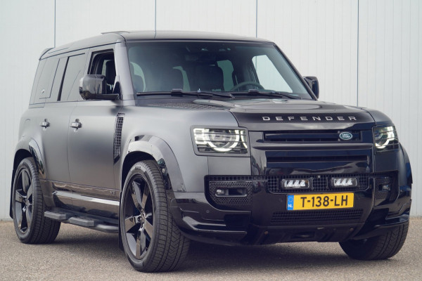 Land Rover Defender 110 5.0 P525 110 V8 / Pano / Trekhaak / Head-Up / Meridian Audio / 360 Camera / Compleet!