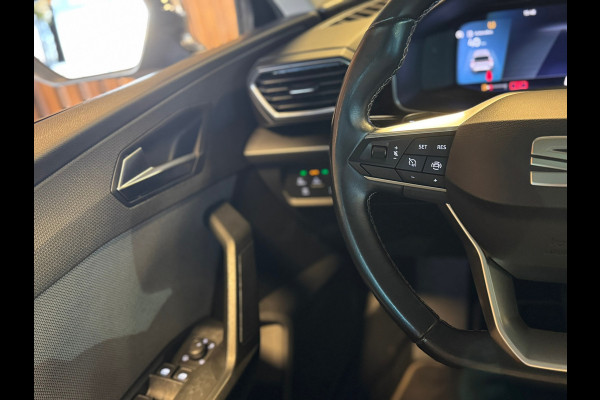 Seat Leon Sportstourer 1.0 eTSI Style Business Intense / Carplay / Sfeerverlichting / Cruise control / Parkeersensoren