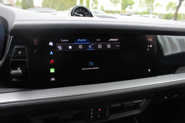 Porsche Cayenne 3.0 S E-Hybrid 519pk / Trekhaak / Panoramadak / 360Camera / Head-up / Achterasbesturing / Bose / 21'' / Luchtvering / Adaptieve Stoelen / Sportdesign+Chrono / Sportuiltaat / Stoelventilatie / Stoelverwarming 4x /