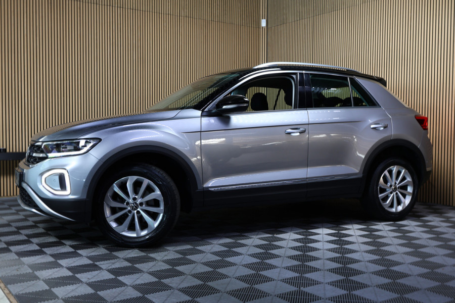 Volkswagen T-Roc 1.5 TSI Style AVM DSG VIRTUAL CARPLAY CLIMA CAMERA PDC "23