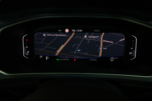 Volkswagen T-Roc 1.5 TSI Style AVM DSG VIRTUAL CARPLAY CLIMA CAMERA PDC "23