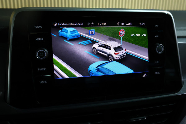 Volkswagen T-Roc 1.5 TSI Style AVM DSG VIRTUAL CARPLAY CLIMA CAMERA PDC "23
