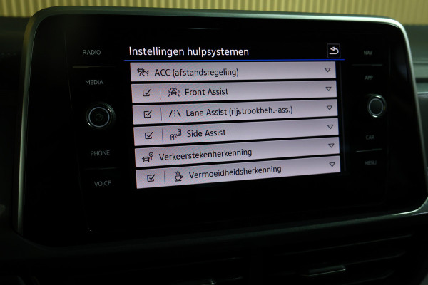 Volkswagen T-Roc 1.5 TSI Style AVM DSG VIRTUAL CARPLAY CLIMA CAMERA PDC "23