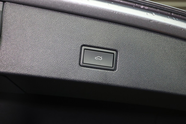 Volkswagen T-Roc 1.5 TSI Style AVM DSG VIRTUAL CARPLAY CLIMA CAMERA PDC "23