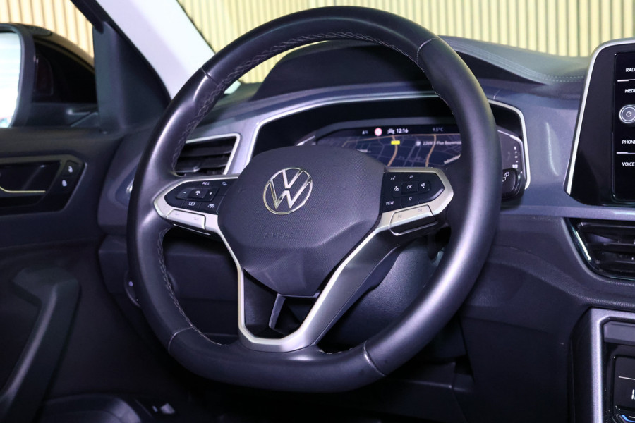 Volkswagen T-Roc 1.5 TSI Style AVM DSG VIRTUAL CARPLAY CLIMA CAMERA PDC "23