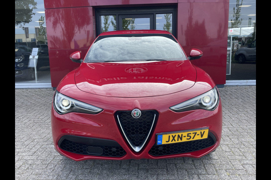 Alfa Romeo Stelvio 2.0 T AWD Ti | Stoel/Stuurverwarming | 20" Velgen | Camera