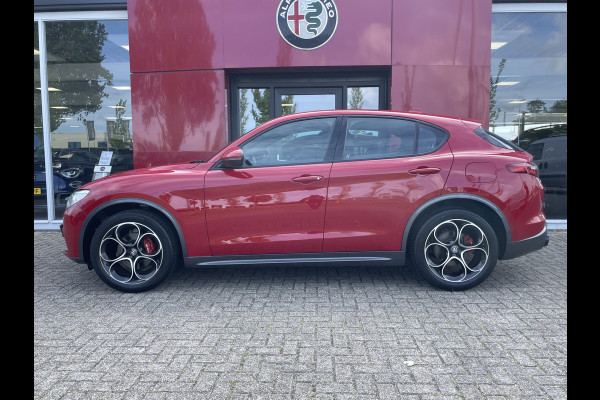 Alfa Romeo Stelvio 2.0 T AWD Ti | Stoel/Stuurverwarming | 20" Velgen | Camera