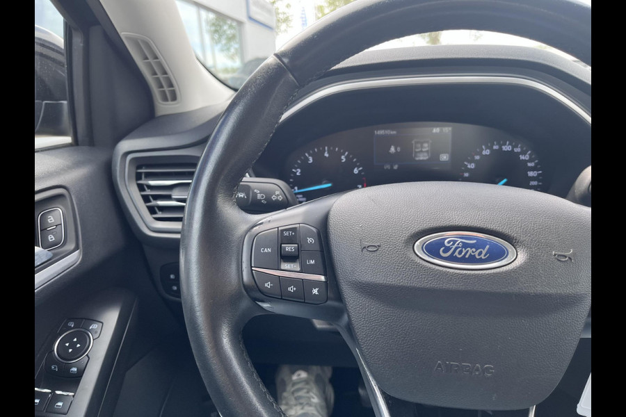 Ford FOCUS Wagon 1.0 EcoBoost Trend Edition Business 125pk | Navigatie | Trekhaak |