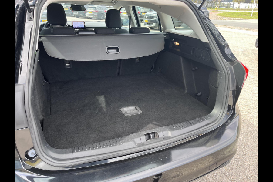Ford FOCUS Wagon 1.0 EcoBoost Trend Edition Business 125pk | Navigatie | Trekhaak |