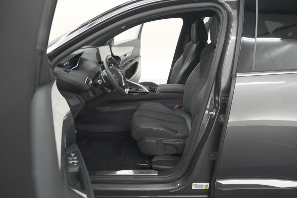 Peugeot 3008 PureTech 130 EAT8 GT | Camera | Adaptieve Cruise Control | Elektrische Kofferklep | Dodehoekdetectie