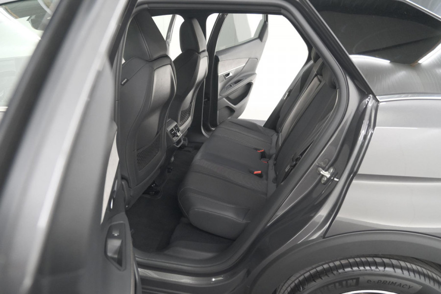 Peugeot 3008 PureTech 130 EAT8 GT | Camera | Adaptieve Cruise Control | Elektrische Kofferklep | Dodehoekdetectie