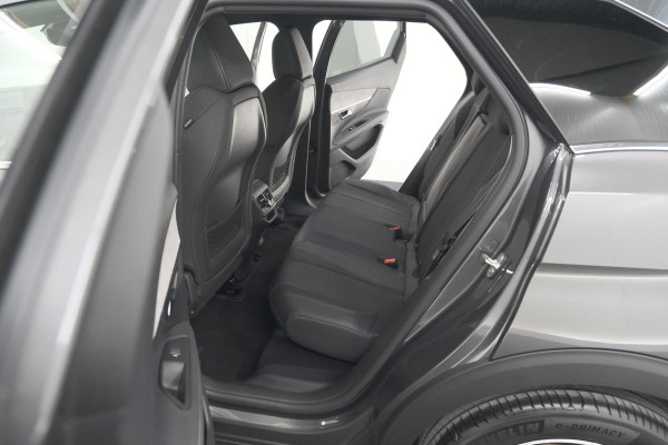 Peugeot 3008 PureTech 130 EAT8 GT | Camera | Adaptieve Cruise Control | Elektrische Kofferklep | Dodehoekdetectie
