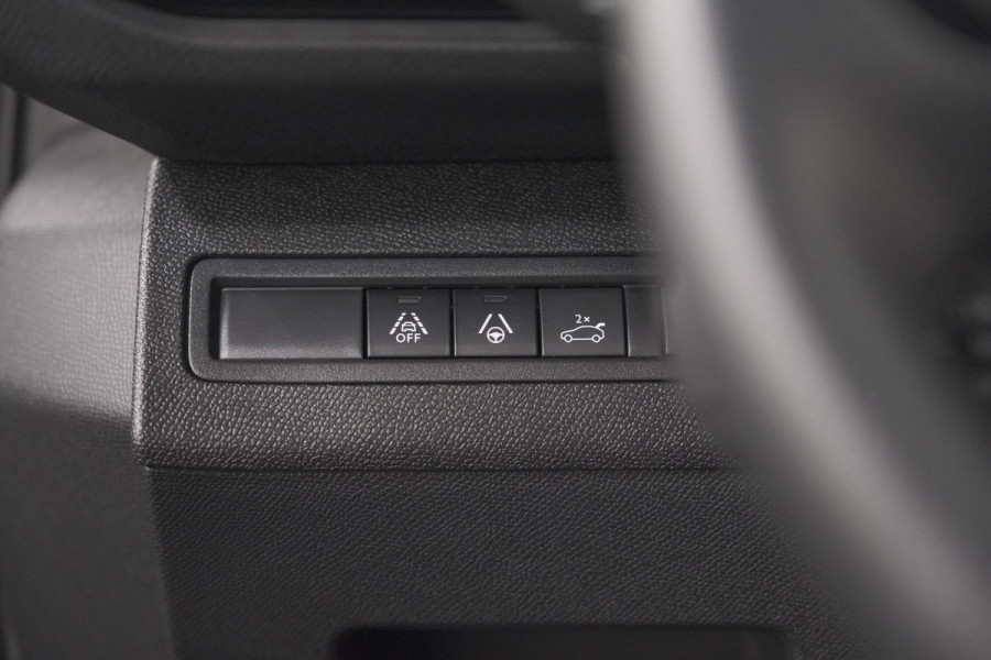 Peugeot 3008 PureTech 130 EAT8 GT | Camera | Adaptieve Cruise Control | Elektrische Kofferklep | Dodehoekdetectie