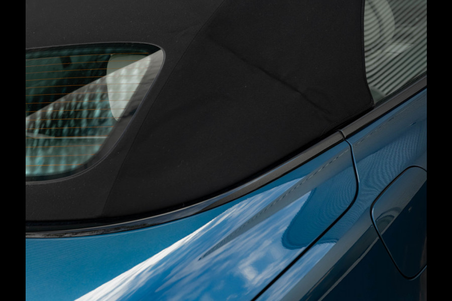 BMW 4 Serie Cabrio 420i M-Sport - Trekhaak - Harman Kardon - Air Collar - ACC - Stuurwiel Verwarmd