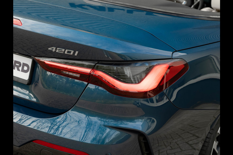 BMW 4 Serie Cabrio 420i M-Sport - Trekhaak - Harman Kardon - Air Collar - ACC - Stuurwiel Verwarmd