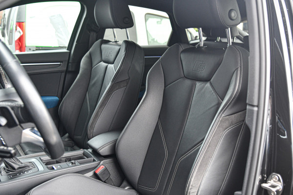 Audi Q3 Sportback 45 TFSI e 3x S-Line, Sonos. Matrix, Leder, 20", Keyless, Camera, Dodehoek, Ambient, Carplay!