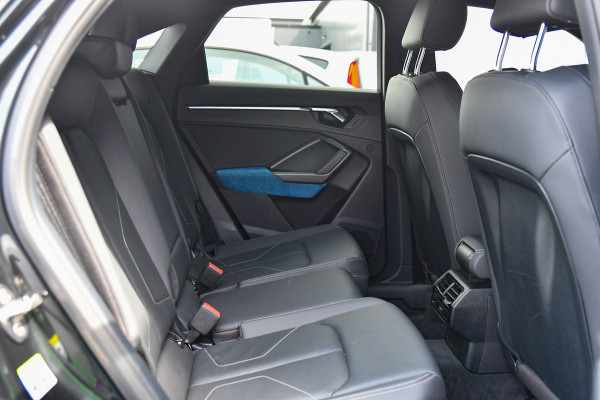 Audi Q3 Sportback 45 TFSI e 3x S-Line, Sonos. Matrix, Leder, 20", Keyless, Camera, Dodehoek, Ambient, Carplay!