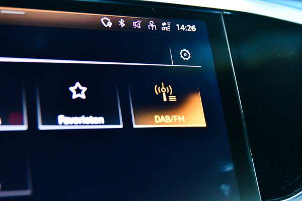 Audi Q3 Sportback 45 TFSI e 3x S-Line, Sonos. Matrix, Leder, 20", Keyless, Camera, Dodehoek, Ambient, Carplay!