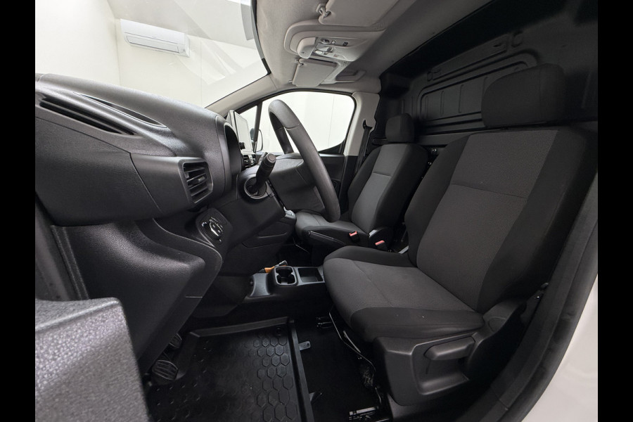 Opel Combo 1.5D 131PK L2H1 Trekhaak Euro 6 Airco Navi Camera Euro 6 Cruise Control Pdc DAB Edition Schuifdeur Betonplex Vloer Wandbetimmering 1.200KG Trekgewicht 1e Eigenaar Zeer compleet!