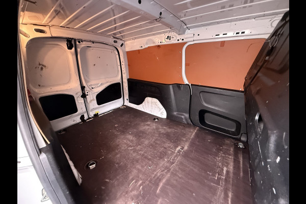 Opel Combo 1.5D 131PK L2H1 Trekhaak Euro 6 Airco Navi Camera Euro 6 Cruise Control Pdc DAB Edition Schuifdeur Betonplex Vloer Wandbetimmering 1.200KG Trekgewicht 1e Eigenaar Zeer compleet!